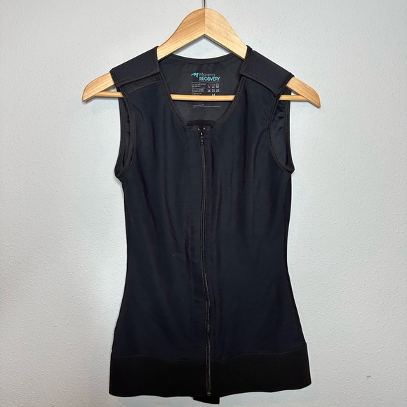 Marena recovery tank vest size M black excellent like new condition - Picture 1 of 3